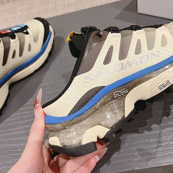 MM6 マルジェラ SALOMON サロモン XT4 偽物 Mule ミュール 4HA240