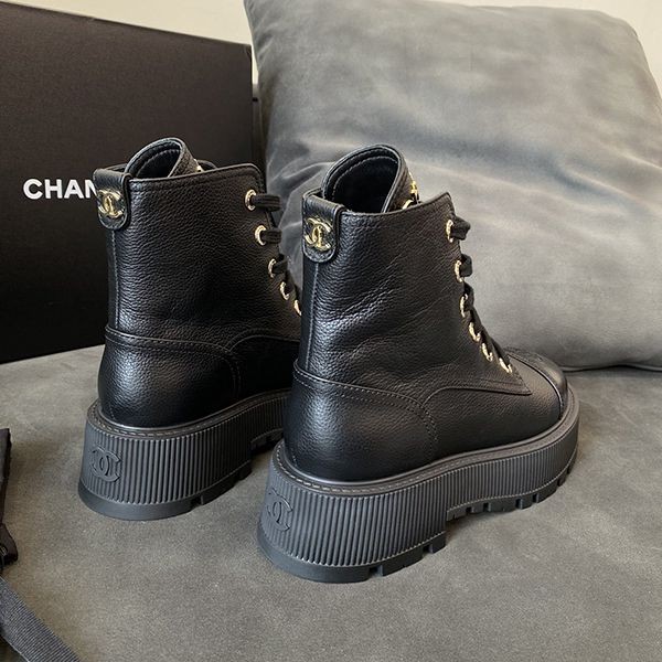 【売り切れ前に早めにゲット♪】シャネル ショートブーツ パチモン G45124