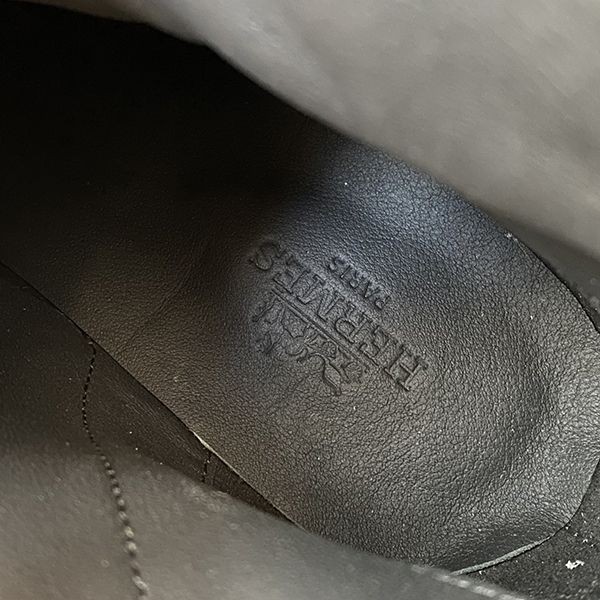 【秋冬コーデに♪】レトロでエレガント☆ エルメス ショートブーツ 偽物 H232081Z