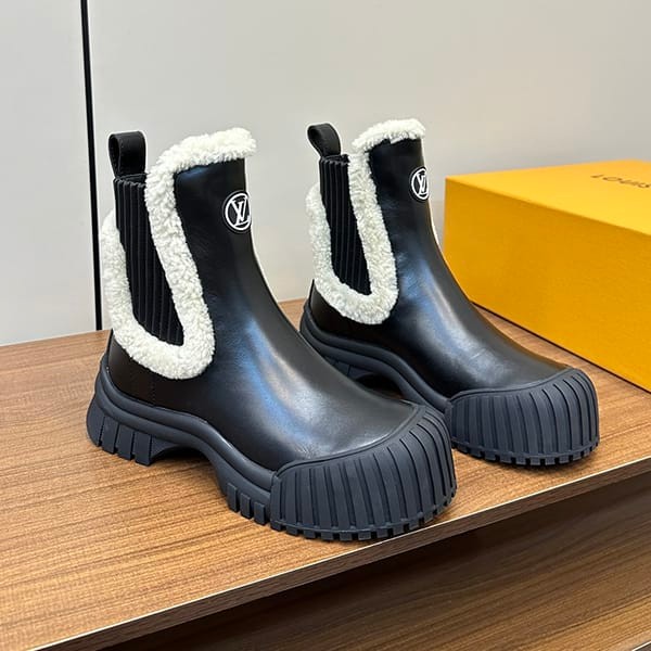 定番ルイヴィトン パロディ ルビー・ライン アンクルブーツ vur17513