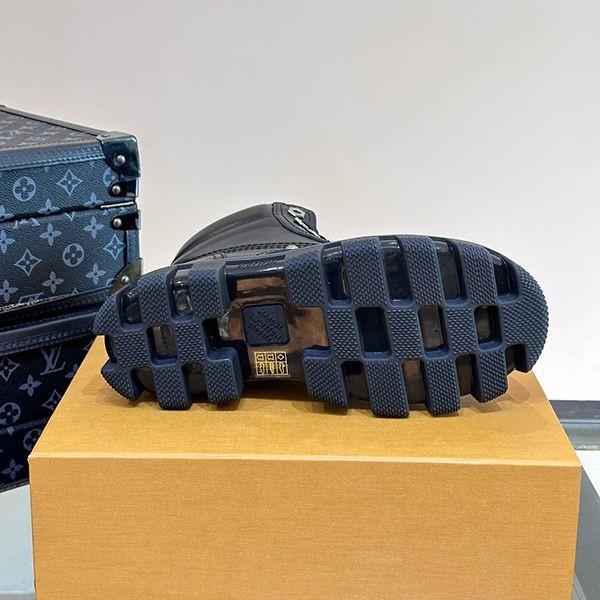 【海外限定】ルイヴィトン LV Checker Combat ブーツ 偽物★ 1ACNEY
