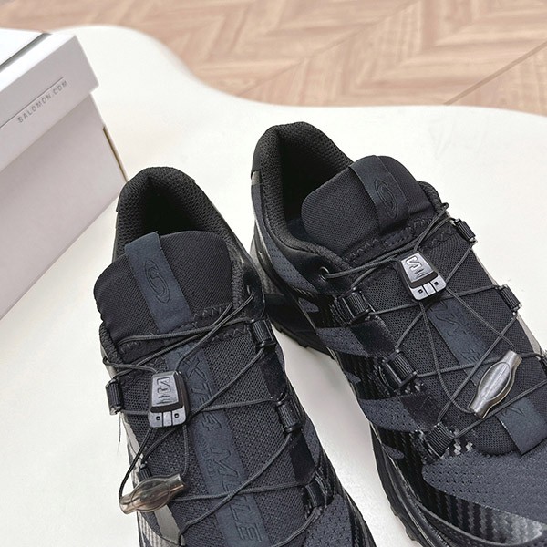 最新でオシャレ マルジェラ SALOMON サロモン XT4 コピー Mule ミュール Mad81963