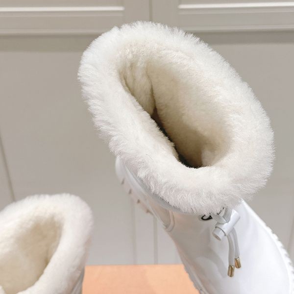 ルイヴィトン アンクルブーツ 激安 【雪道でもオシャレに♡】 1ADCB