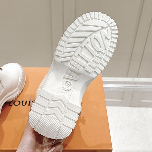 ルイヴィトン アンクルブーツ 激安 【雪道でもオシャレに♡】 1ADCB