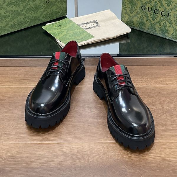 激安価格！完全必至 グッチ ウェブ メンズ レースアップシューズ 偽物 gum82512