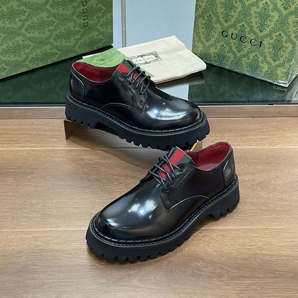 激安価格！完全必至 グッチ ウェブ メンズ レースアップシューズ 偽物 gum82512