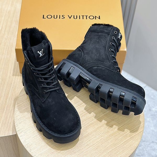 ルイヴィトン LV チェッカーライン アンクルブーツ 偽物 1ADEYI