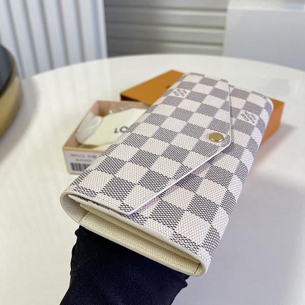ラッピング無料ルイヴィトン 財布 コピー ポルトフォイユ・サラ LV20289