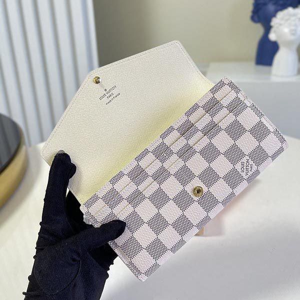 ラッピング無料ルイヴィトン 財布 コピー ポルトフォイユ・サラ LV20289