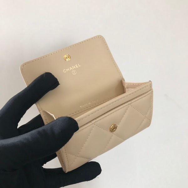 春もの新作 シャネル  コインパース スーパーコピー shh80687