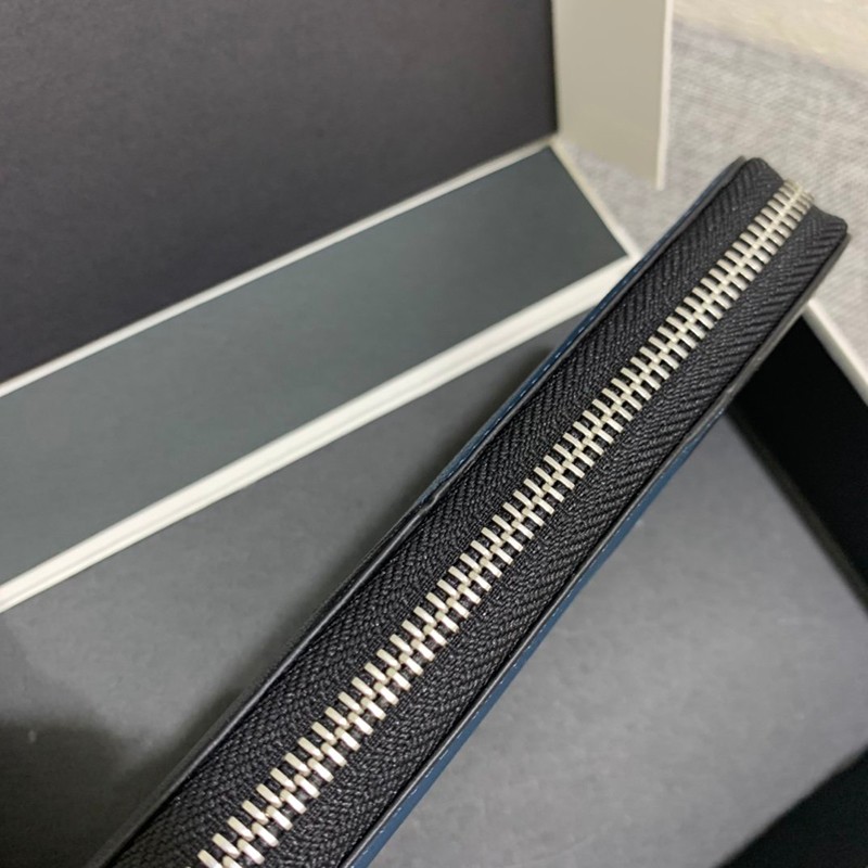 日本未入荷ロエベ 財布 パズル 偽物 ラウンドジップ ウォレット lot88458