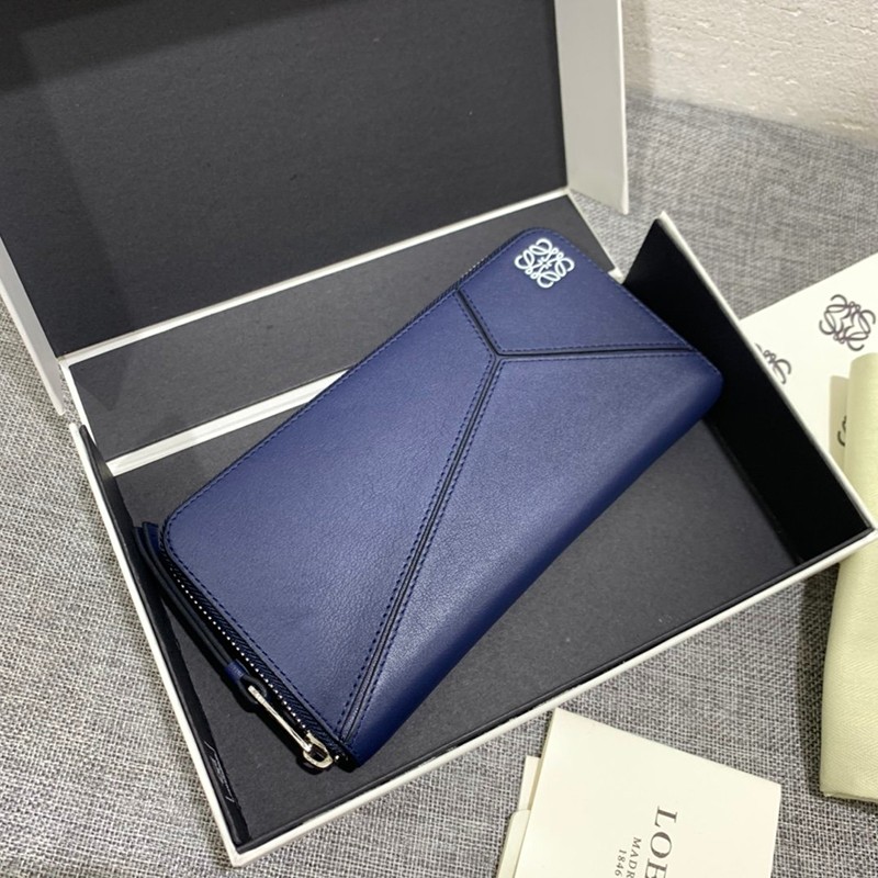 秋冬新作ロエベ 財布 パズル 偽物 ラウンドジップ ウォレット loz03042
