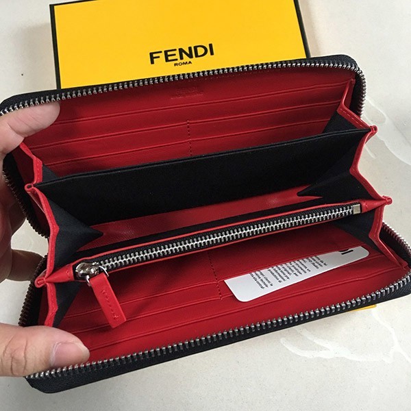 フェンディ コピー ブラックレザー ジップウォレット 長財布 バッグ バグズ feh99103