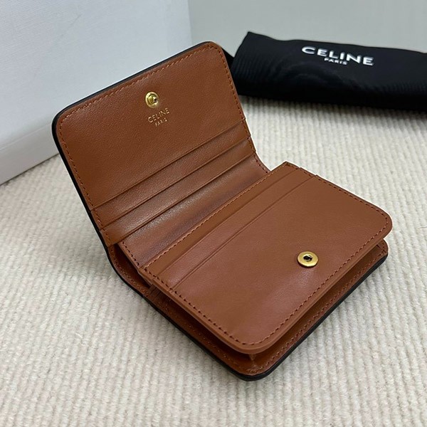 シック♪贈り物にも セリーヌ トリオンフキャンパス２つ折り財布 激安 10K622CQH04LU