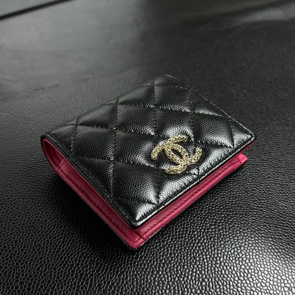 稀少シャネル スモールウォレット財布 ブラック レプリカ shh96416