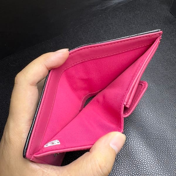稀少シャネル スモールウォレット財布 ブラック レプリカ shh96416