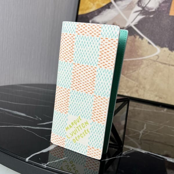 すぐ届ルイヴィトン ポルトフォイユ・ブラザNM 長財布 パロディ vuu71220
