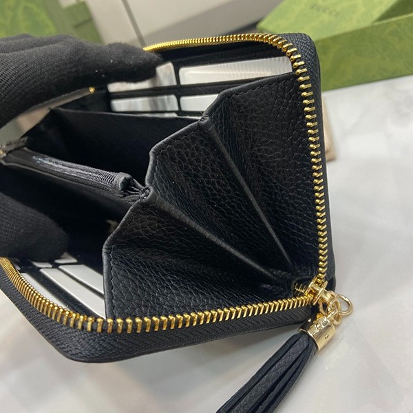 グッチ SOHO ラウンドジップ 長財布 コピー 598187