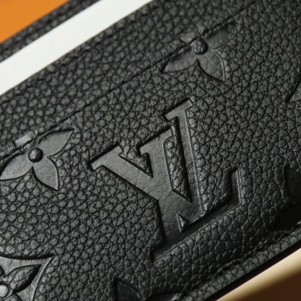 【ルイヴィトン】カードケース N級品 ポルトカルトLVチャーム M82132