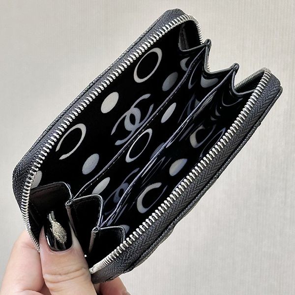 【♡可愛さ炸裂♡】シャネル クラシック ジップ コインパース 偽物 shg96313