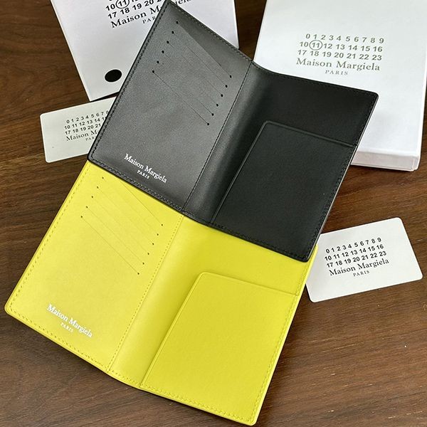 新作入手困難 マルジェラ 財布 偽物 カードケース Mab39644