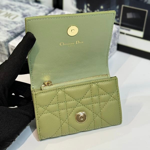 プレゼント最適ディオール パチモン CARO ウォレット ミニ財布 des24149