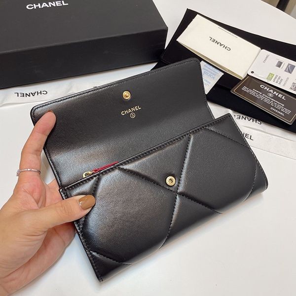 〔再入荷♪〕シャネル 19 ロング フラップ ウォレット 偽物 shp90308