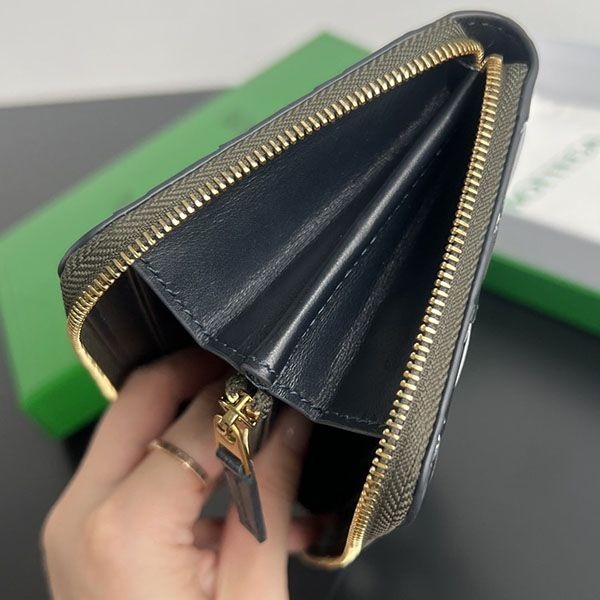 ボッテガヴェネタ イントレチャート 偽物 ジップアラウンドウォレット bob79564