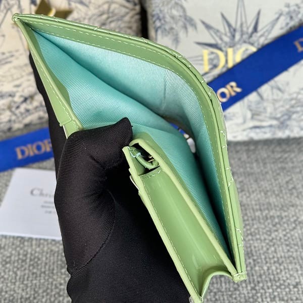 高品質レディディオール n級品 チャーム付 フラップ カードケース det83490