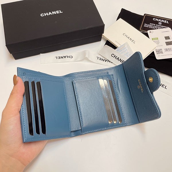 【新色♡】シャネル コピー 三つ折りフラップウォレット パープル 4色 shk15984