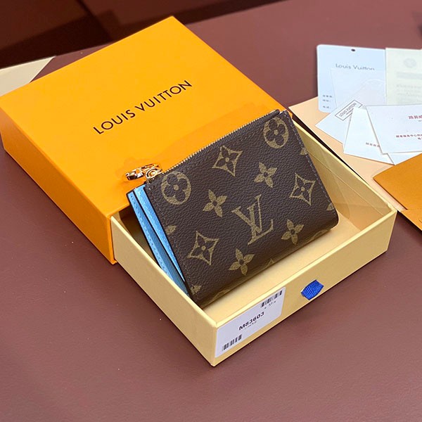 ルイヴィトン 偽物 モノグラム ポルトフォイユ リサ 財布 M83605