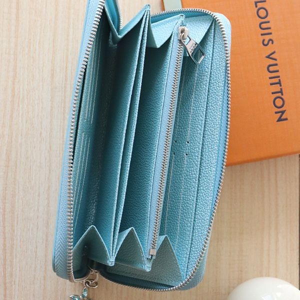 限定チャーム付♪ 光沢カラー 長財布 ジッピーウォレット コピー ルイヴィトン M12680