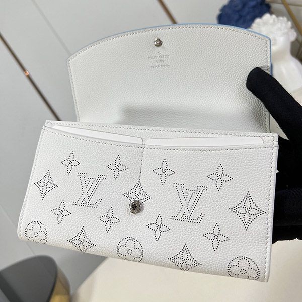 ルイヴィトン 長財布 コピー ポルトフォイユ イリス vui50664