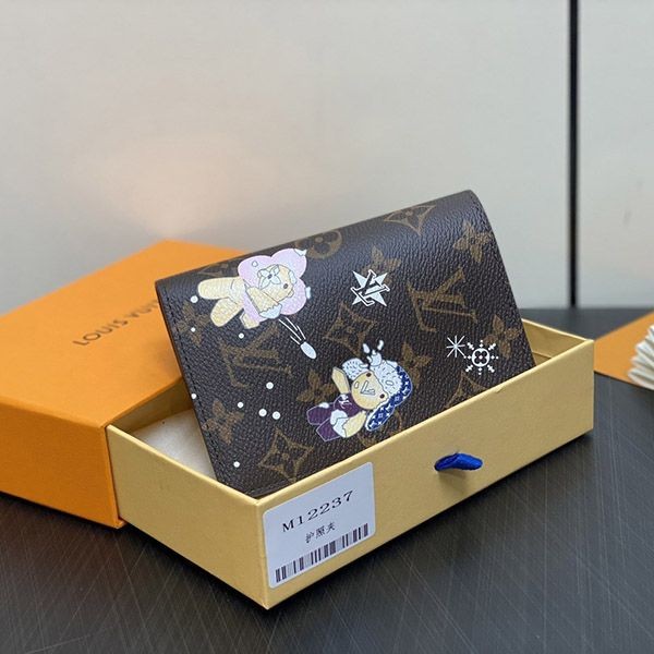 人気No1 ルイヴィトン パスポートケース スーパーコピー M12237