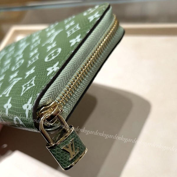 希少！すぐ届く！ルイヴィトン LV リザード ジッピーウォレット 南京錠付き N96955
