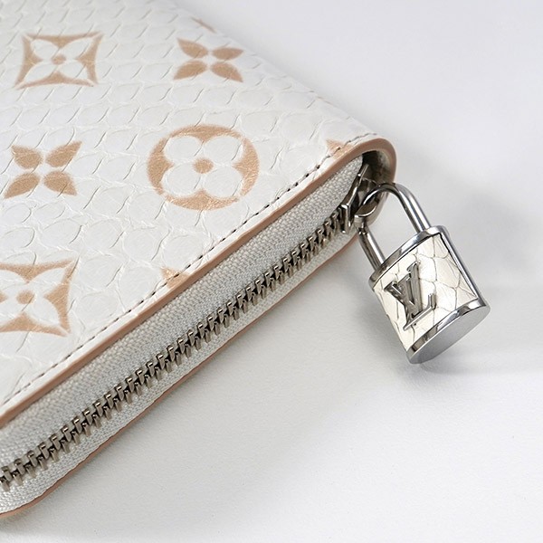 希少！すぐ届く！ルイヴィトン LV リザード ジッピーウォレット 南京錠付き N96955