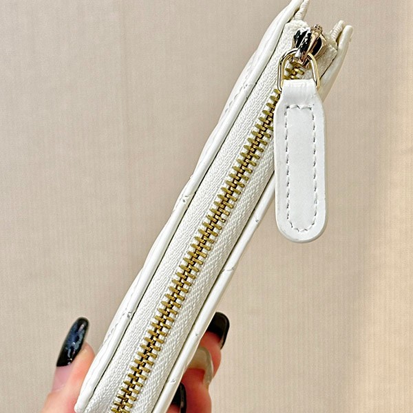 【定番&大人気♪】シャネル ジップコインパース 折りたたみ財布 偽物 shw72378