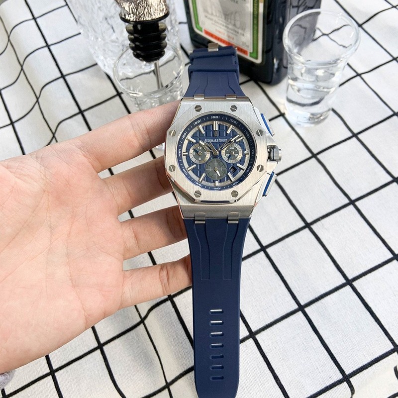 【日本未発売】オーデマピゲ スーパーコピー 時計 ロイヤルオーク オフショア ダイバー 2色 Odo86699