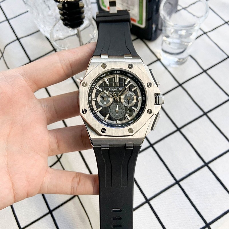 【日本未発売】オーデマピゲ スーパーコピー 時計 ロイヤルオーク オフショア ダイバー 2色 Odo86699