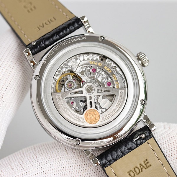 IWC 偽物 ポルトギーゼ パーペチュアル カレンダー 時計 42 iwh70175