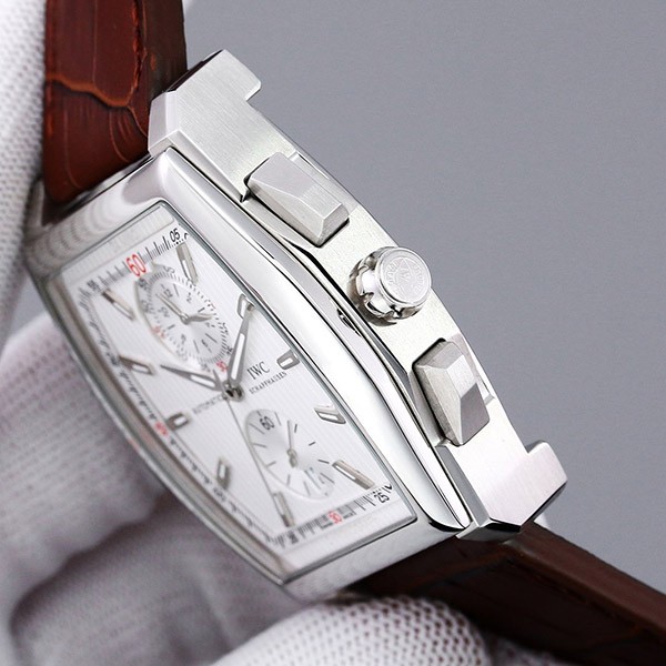 IWC スーパーコピー ダヴィンチ クロノグラフ iwn10884