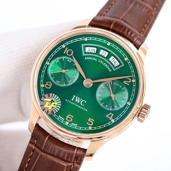 送料無料 IWC コピー インターナショナルウォッチカンパニー アニュアル・カレンダー iwe24038