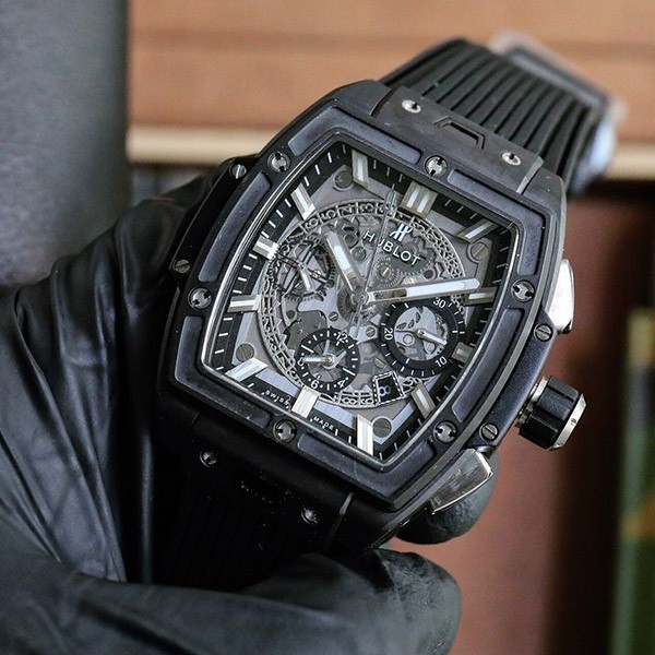 ウブロ スーパーコピー スピリット オブ ビッグ・バン ブラックマジック 642CI0170RX