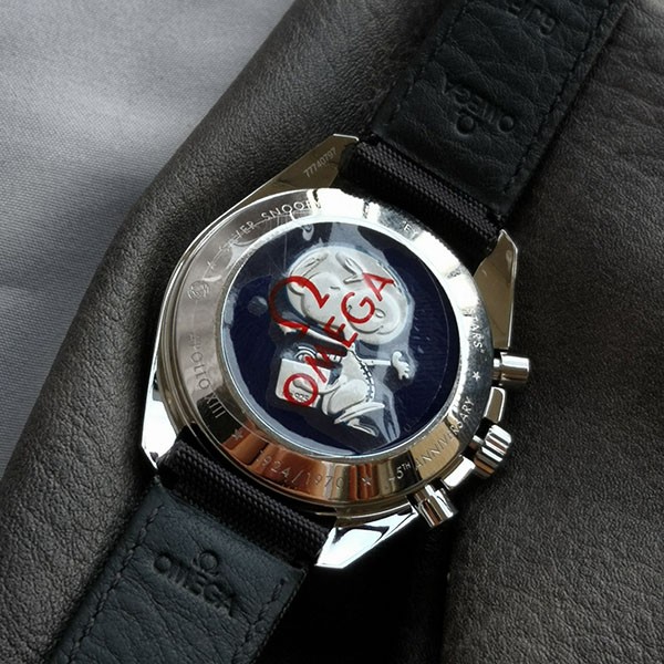 オメガ スピードマスター 偽物 プロフェッショナル スヌーピーアワード リミテッド 40mm 311.32.42.30.04.003