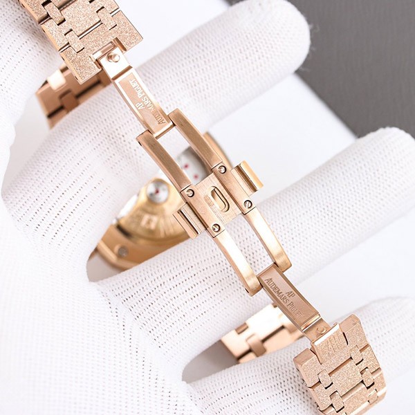 オーデマピゲ 偽物 レディ ロイヤルオーク 37mm 15454OR