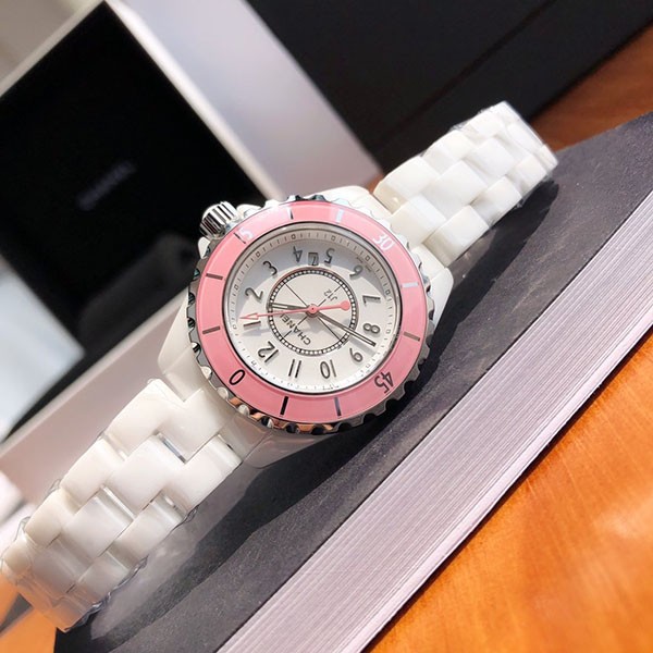 シャネル J12 コピー ソフトピンク 33MM H4467