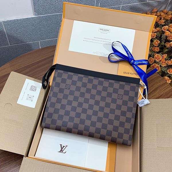 ルイヴィトン クラッチバッグ コピー ポシェット ヴォワヤージュ MM LV20322