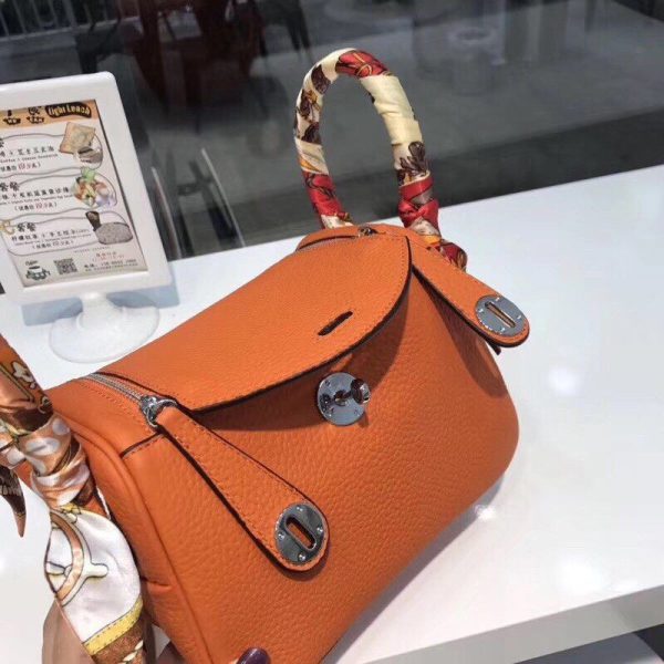 エルメス リンディ ミニ ヴェルソ 偽物 スイフト シルバー金具he26032 - 画像 (3)