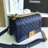 【奇跡の再入荷！即発送】シャネル 偽物マトラッセ ボーイ シャネル ショルダーバッグ shw35268 - 画像 (3)