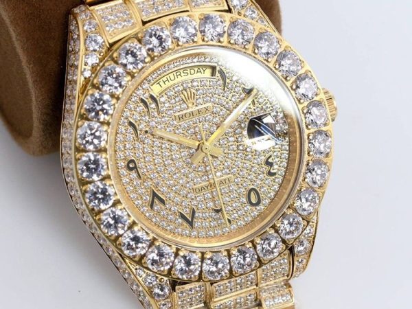欲しい♡超限定♪ ロレックス 偽物 時計 デイデイト 39MM メンズ シャンパン 全面ダイヤド rob94991 - 画像 (3)